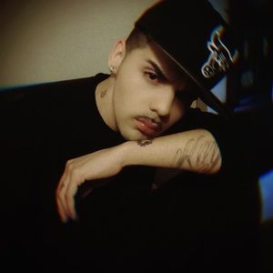 Meet your Posher, Roger